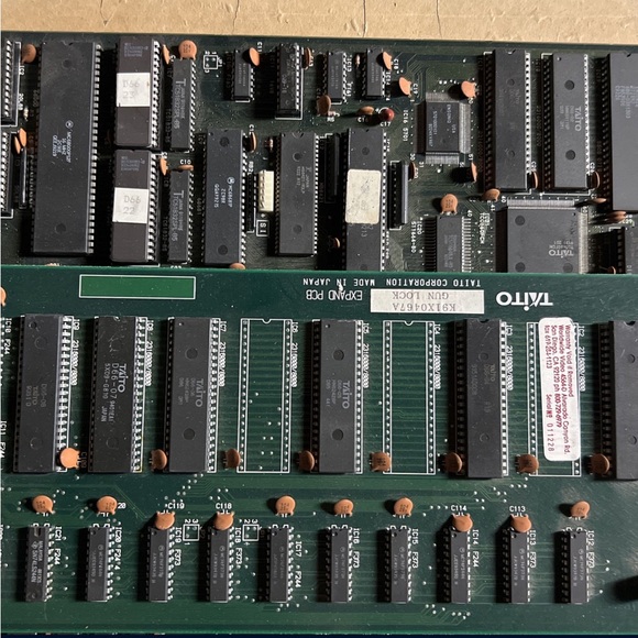 Vintage Gunlock Taito Jamma Arcade Game PCB Motherboard Cx3 - Picture 4 of 10
